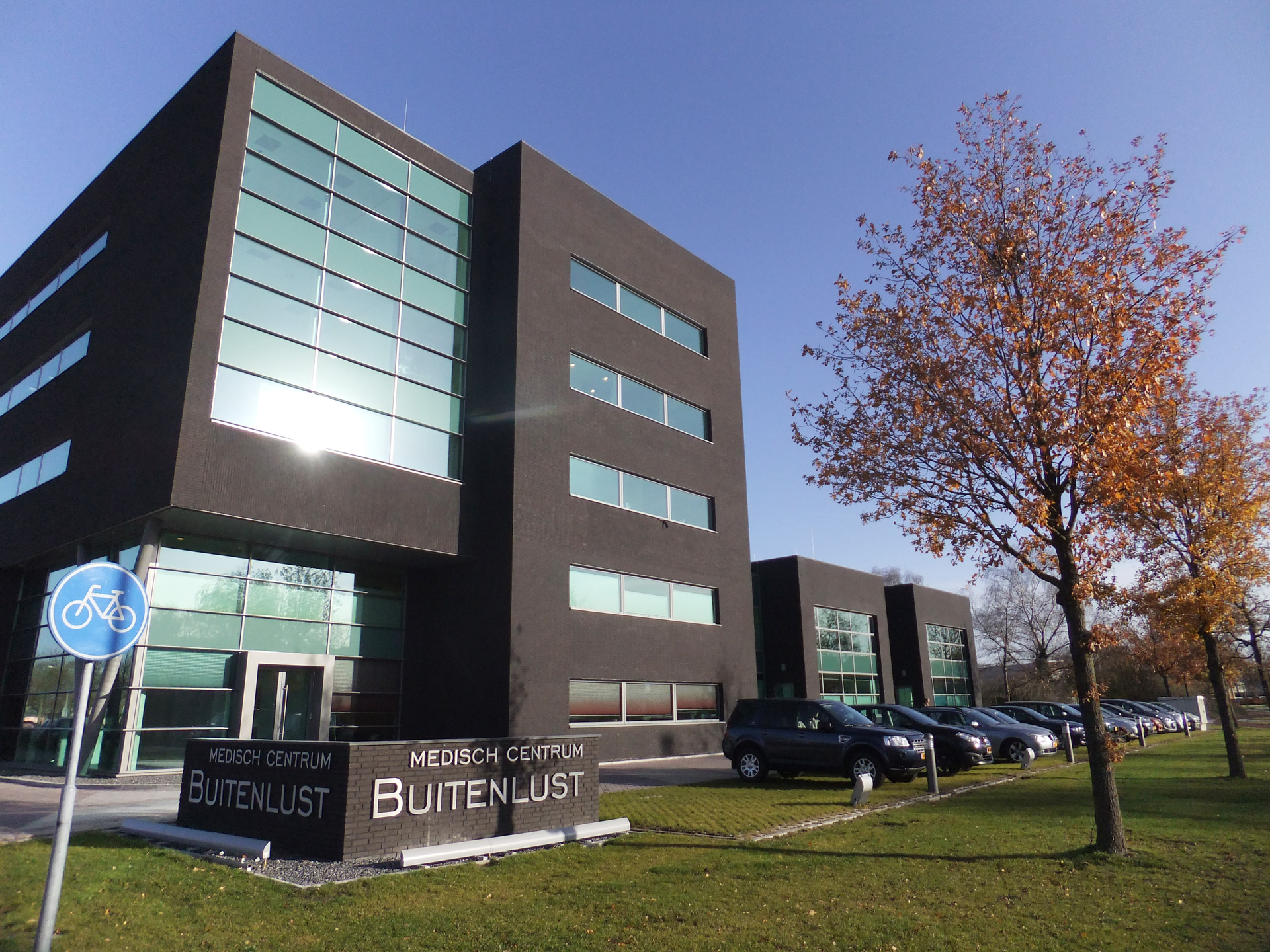 Bergman Clinics, voorheen MohsA Huidcentrum - MohsA Huidcentrum (een focuskliniek van Bergman Clinics)